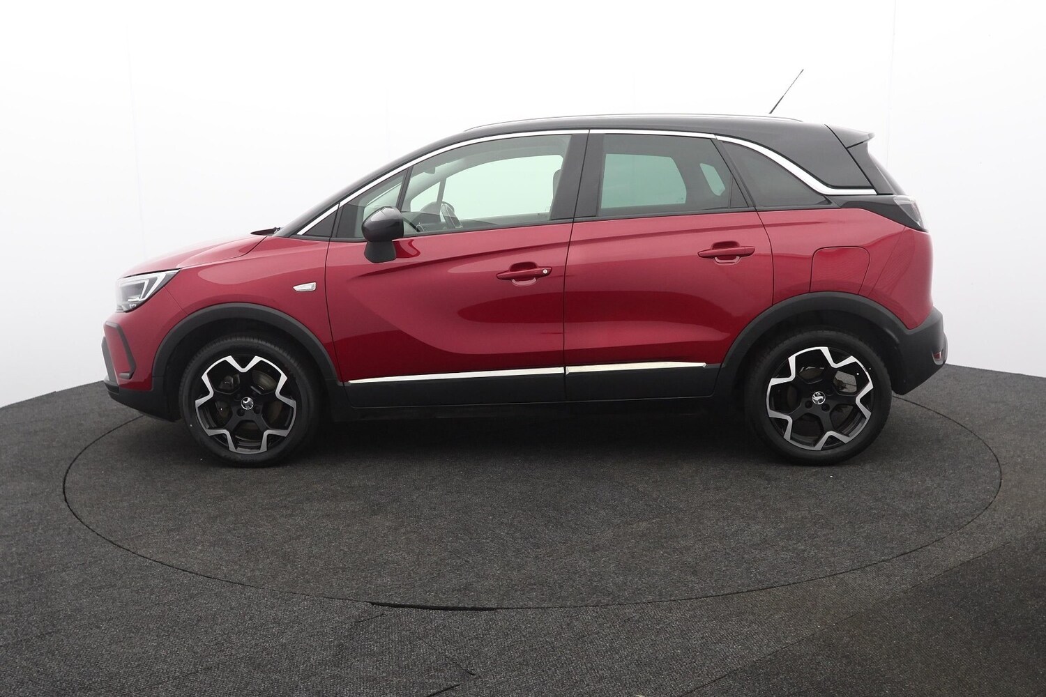 Used Vauxhall Crossland 2022 for sale - 76954319: Photo 32