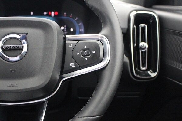 Used Volvo XC40 2025 for sale - 75483597: Photo 20
