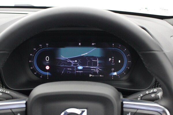 Used Volvo XC40 2025 for sale - 75483597: Photo 32