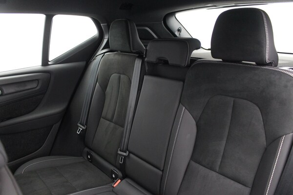 Used Volvo XC40 2025 for sale - 75483597: Photo 8