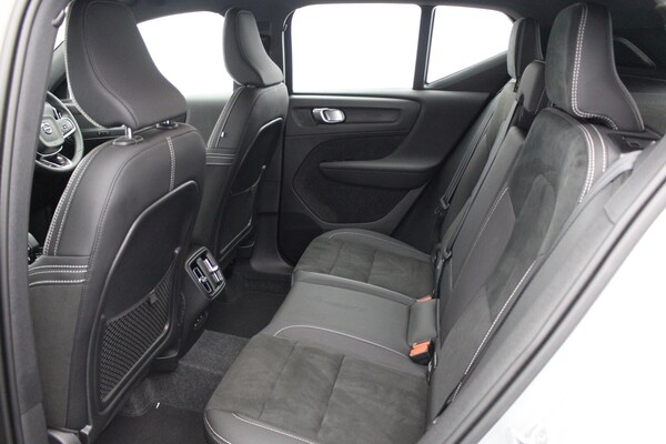 Used Volvo XC40 2025 for sale - 75483597: Photo 9