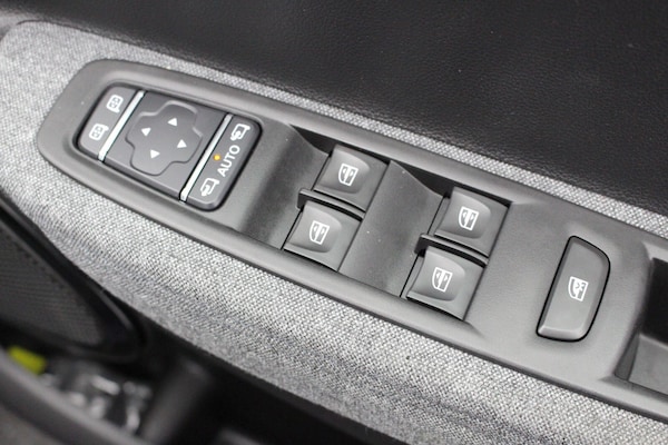 Used Renault Zoe 2020 for sale - 76044203: Photo 23