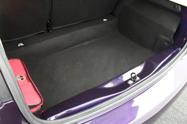 Used Renault Zoe 2020 for sale - 76044203: Photo 34