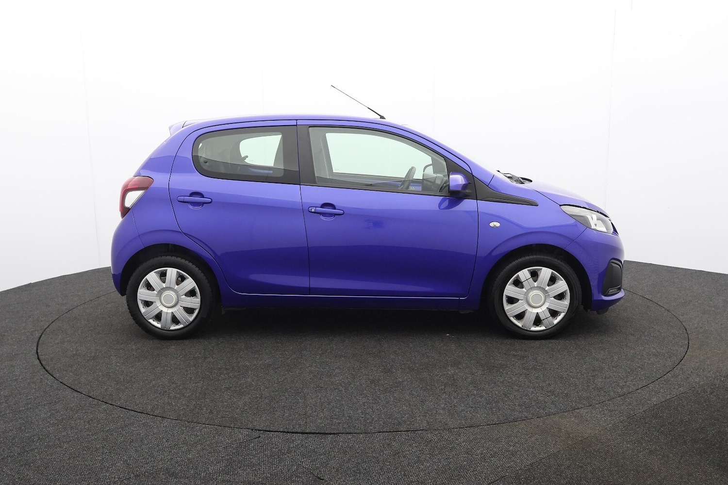 Used Peugeot 108 2019 for sale - 77492599: Photo 2