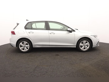 Used Volkswagen Golf 2022 for sale - 75537302: Photo