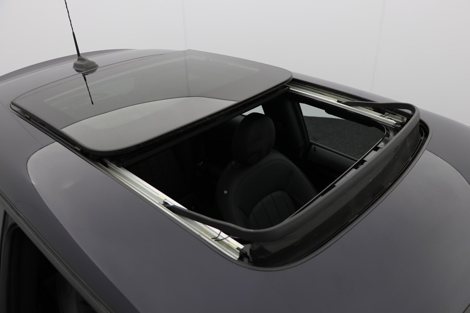 Used MINI Hatch 2020 for sale - 77205755: Photo 9