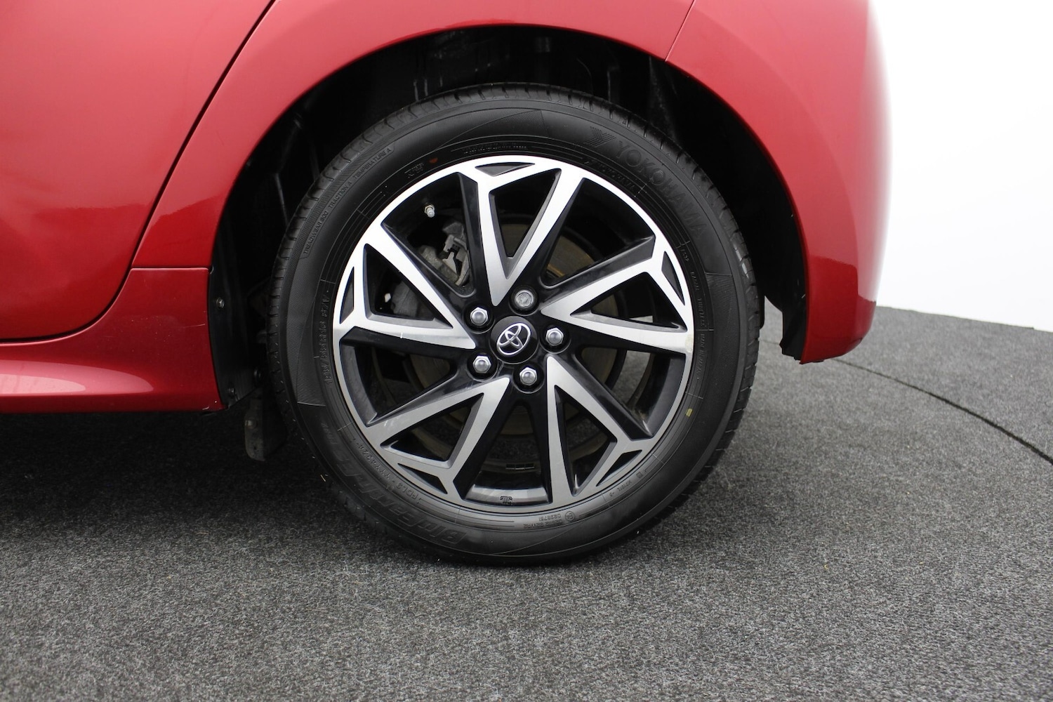 Used Toyota Yaris 2023 for sale - 77745739: Photo 35