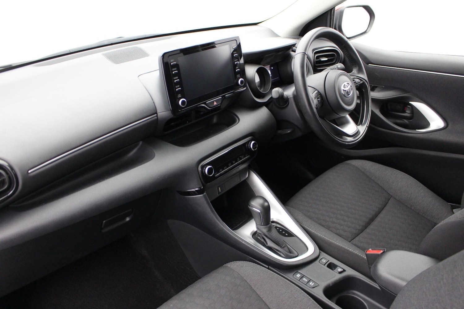 Used Toyota Yaris 2023 for sale - 77745739: Photo 6