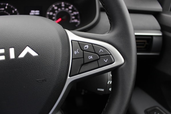 Used Dacia Jogger 2024 for sale - 76055695: Photo 21