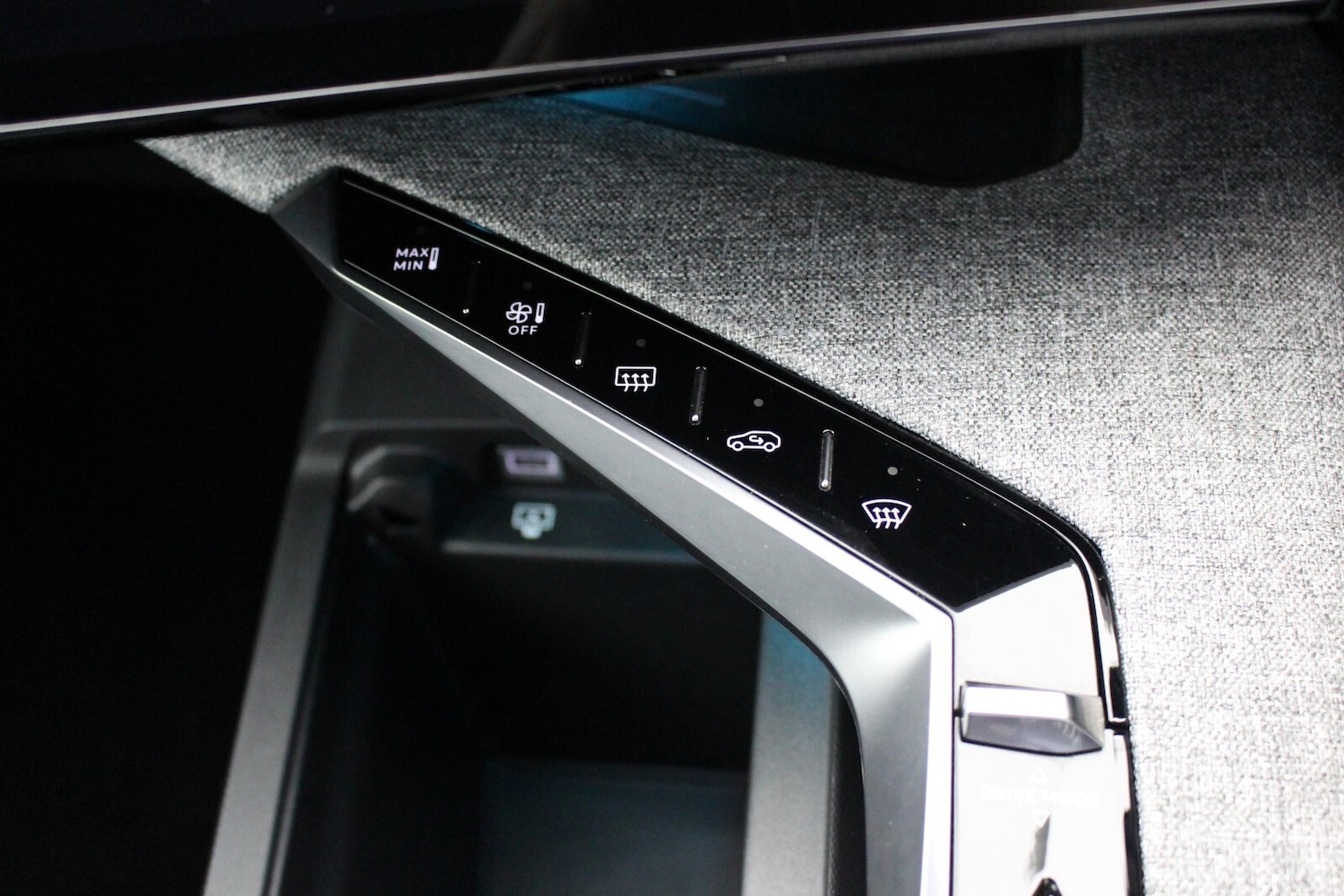 Used Peugeot 3008 2025 for sale - 77771176: Photo 24