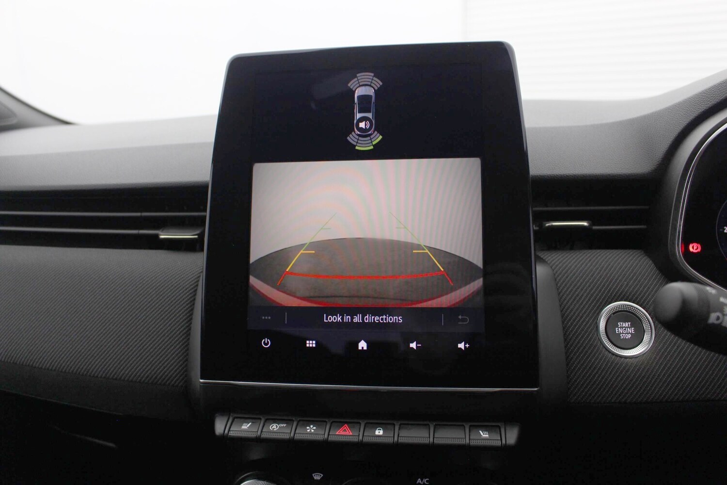 Used Renault Clio 2024 for sale - 76155000: Photo 12