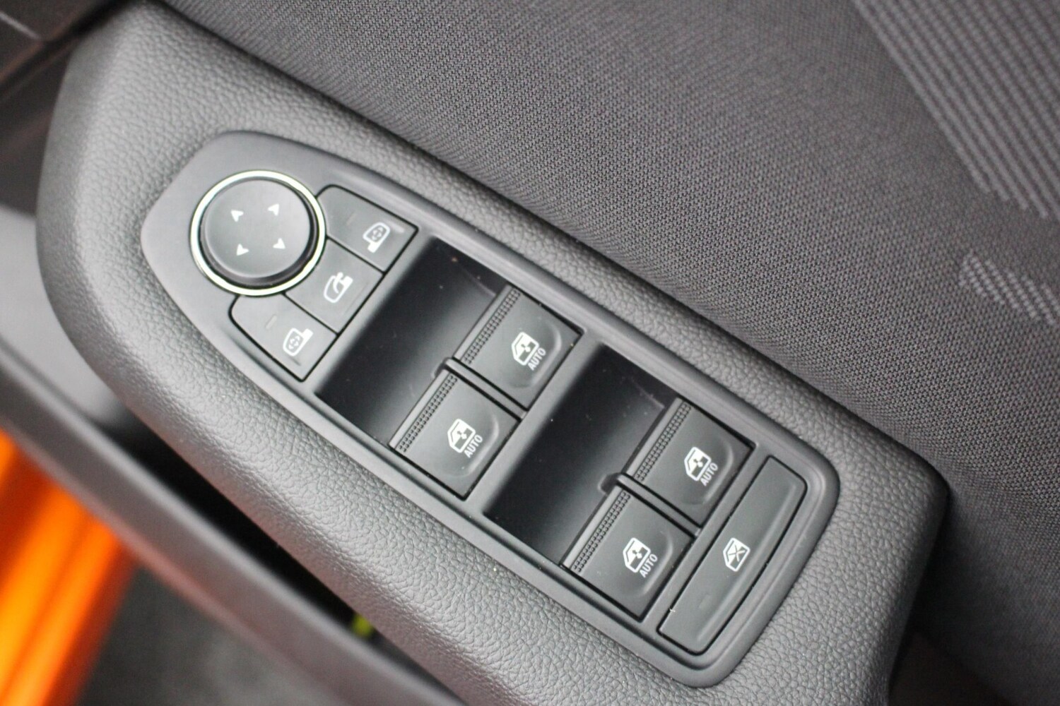 Used Renault Clio 2024 for sale - 76155000: Photo 29