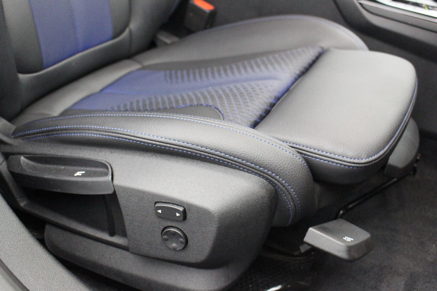 Used BMW 1 Series 2023 for sale - 77877462: Photo 25