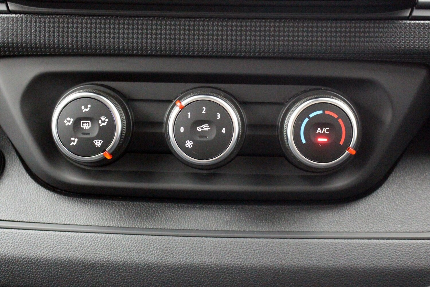 Used Renault Trafic 2025 for sale - 76297326: Photo 19