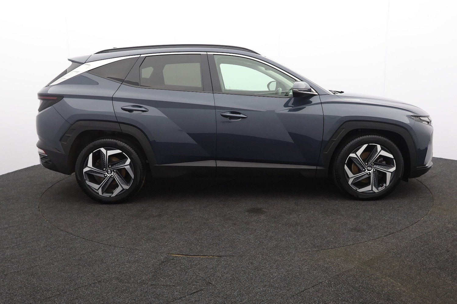 Used Hyundai TUCSON 2022 for sale - 77333110: Photo 2