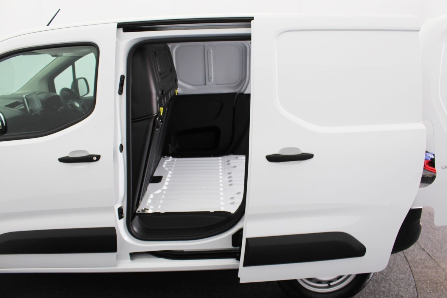 Used Vauxhall Combo 2024 for sale - 77855762: Photo 11