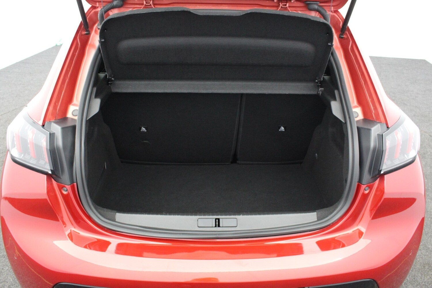 Used Peugeot 208 2023 for sale - 77698295: Photo 29