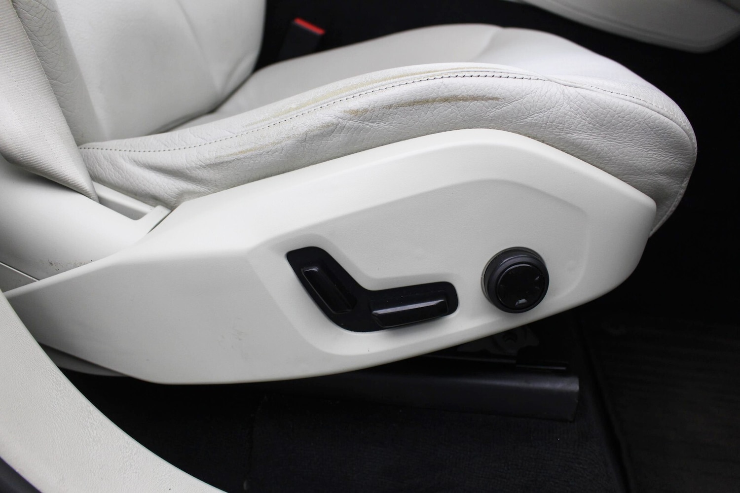 Used Volvo XC90 2017 for sale - 77145852: Photo 36