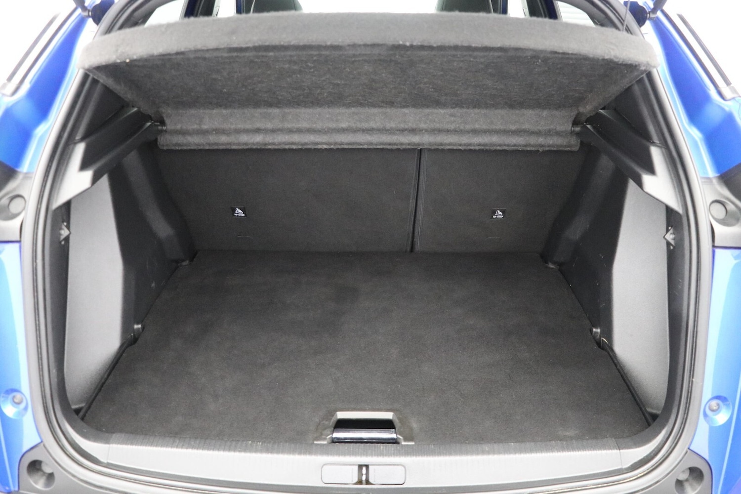 Used Peugeot 2008 2020 for sale - 77036019: Photo 46