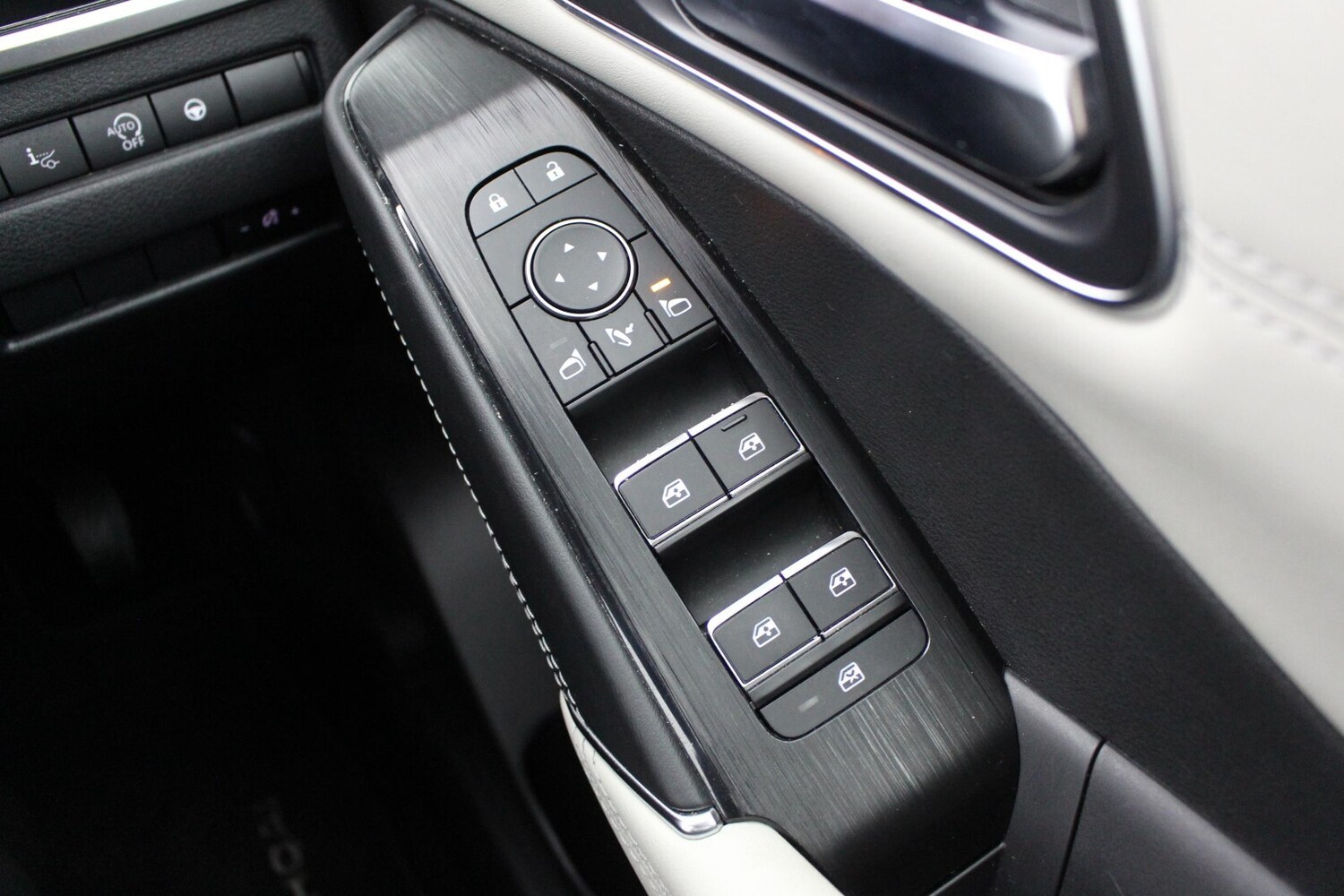 Used Nissan Qashqai 2022 for sale - 76501260: Photo 30