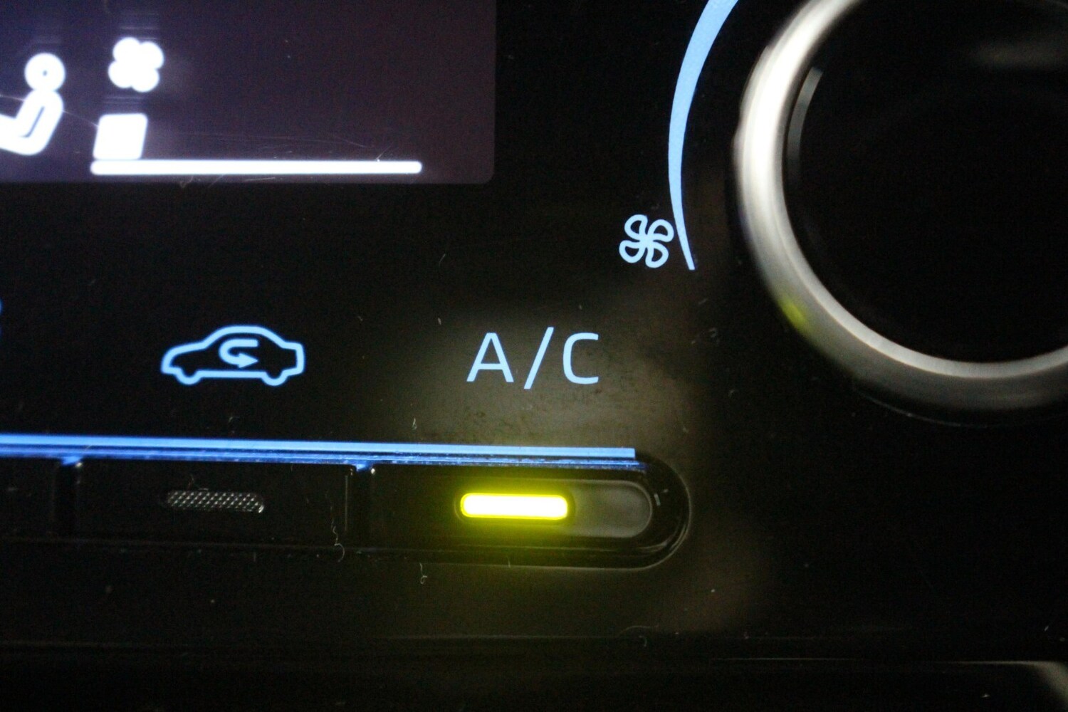 Used Toyota Aygo X 2022 for sale - 76434956: Photo 20