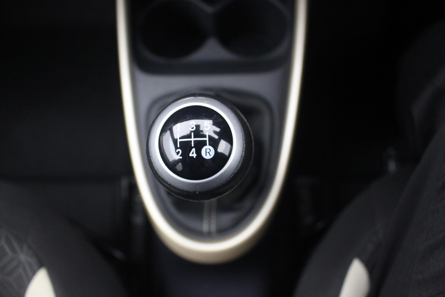 Used Toyota Aygo X 2022 for sale - 76434956: Photo 23