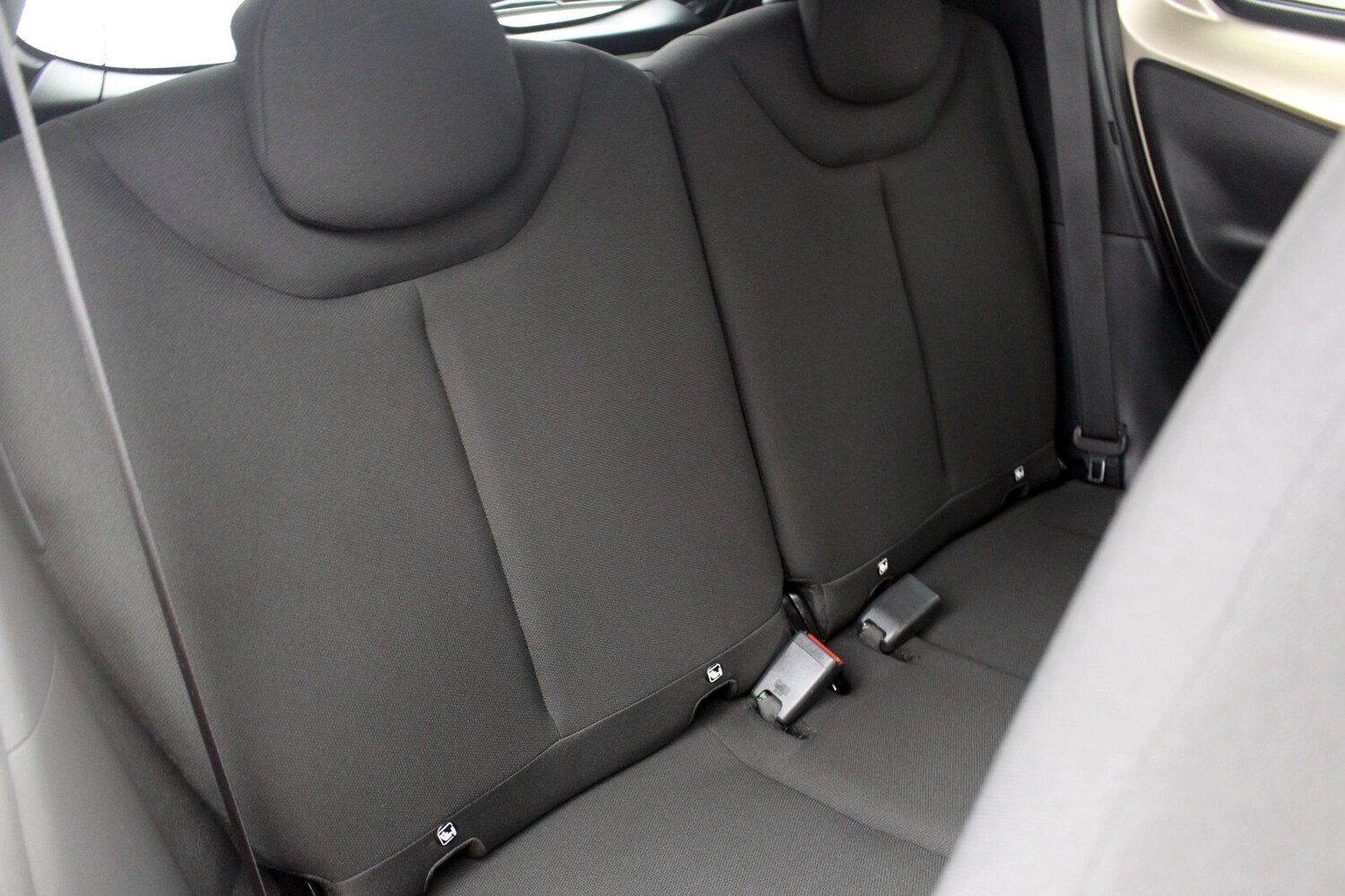 Used Toyota Aygo X 2022 for sale - 76434956: Photo 8