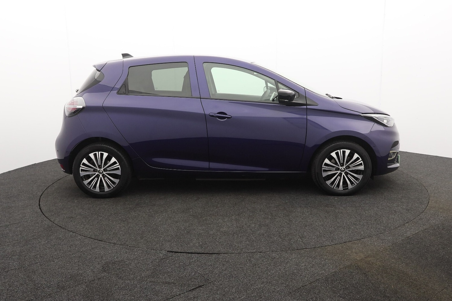 Used Renault Zoe 2023 for sale - 76442108: Photo 2