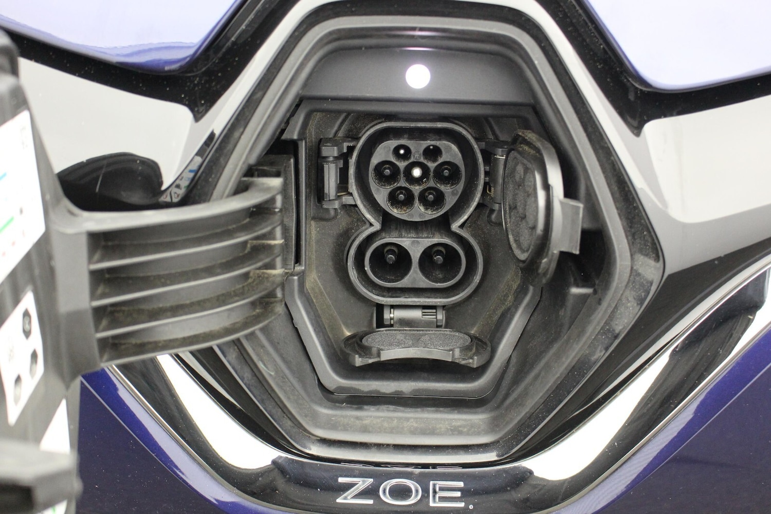 Used Renault Zoe 2023 for sale - 76442108: Photo 6