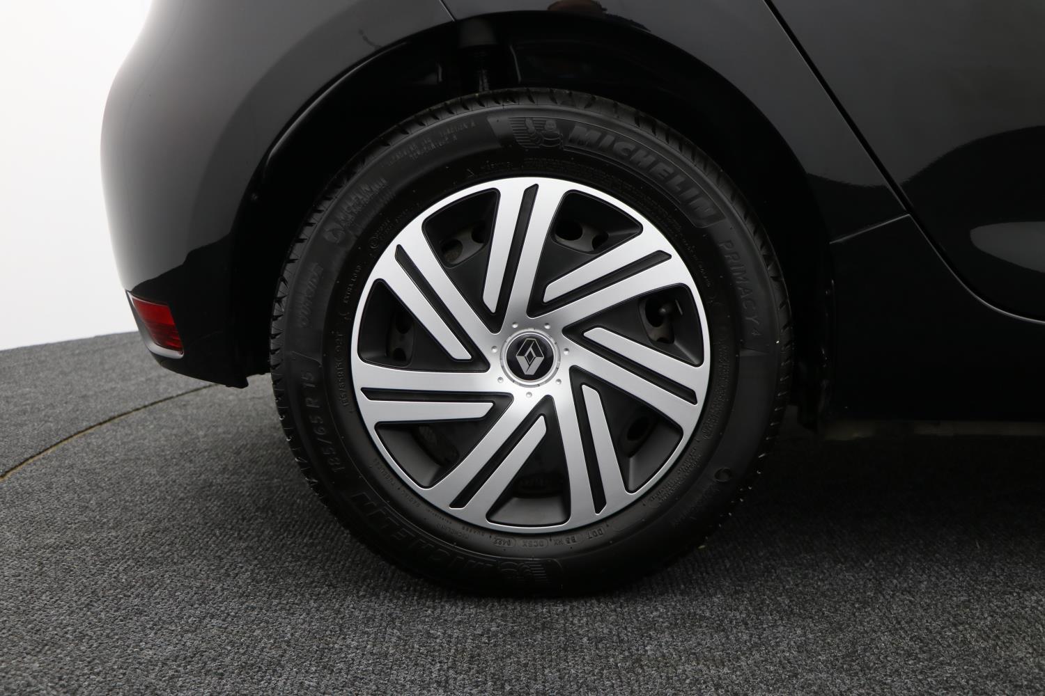 Used Renault Zoe 2021 for sale - 76452075: Photo 41