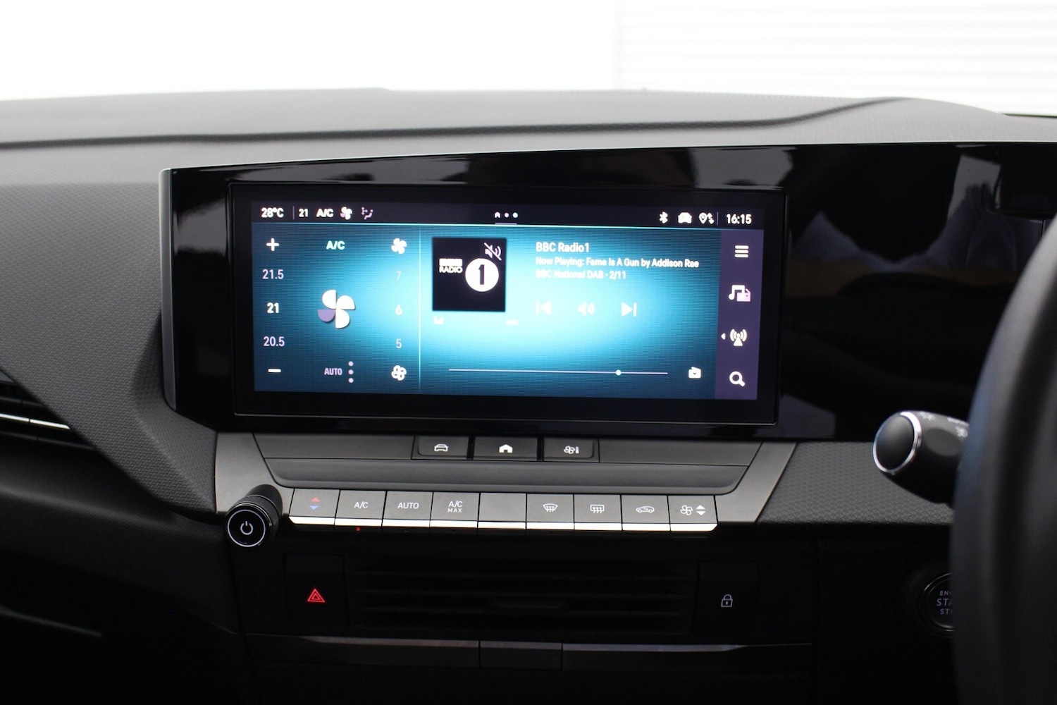 Used Vauxhall Astra 2022 for sale - 76609523: Photo 15