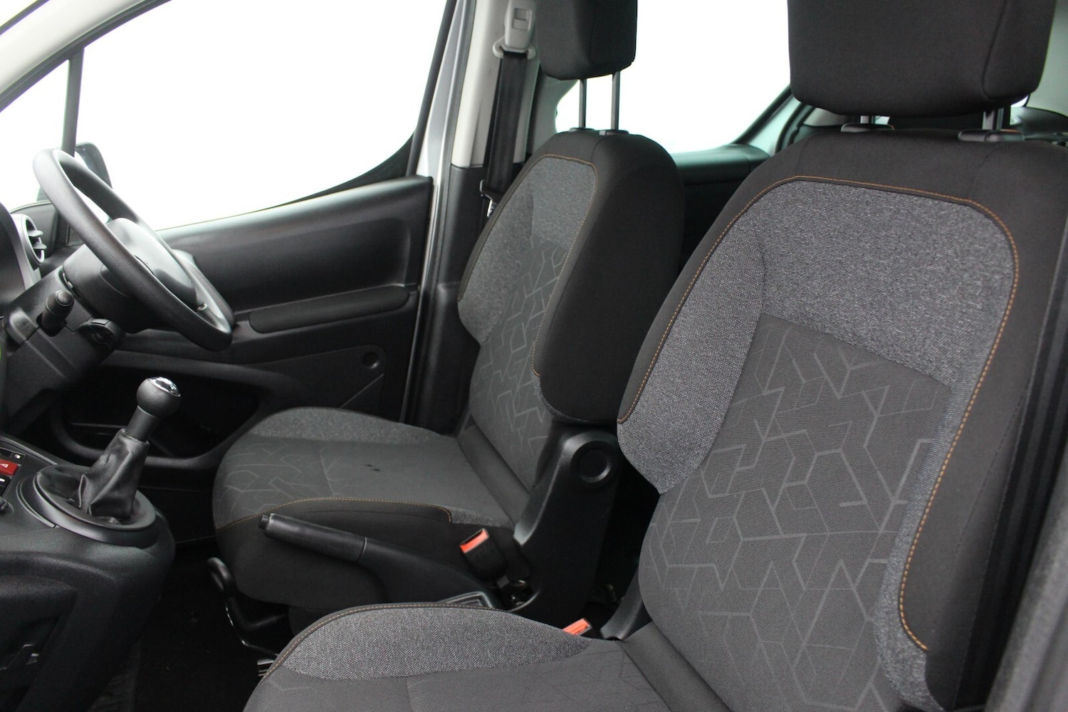 Used Peugeot Partner Tepee 2018 for sale - 76954322: Photo 11