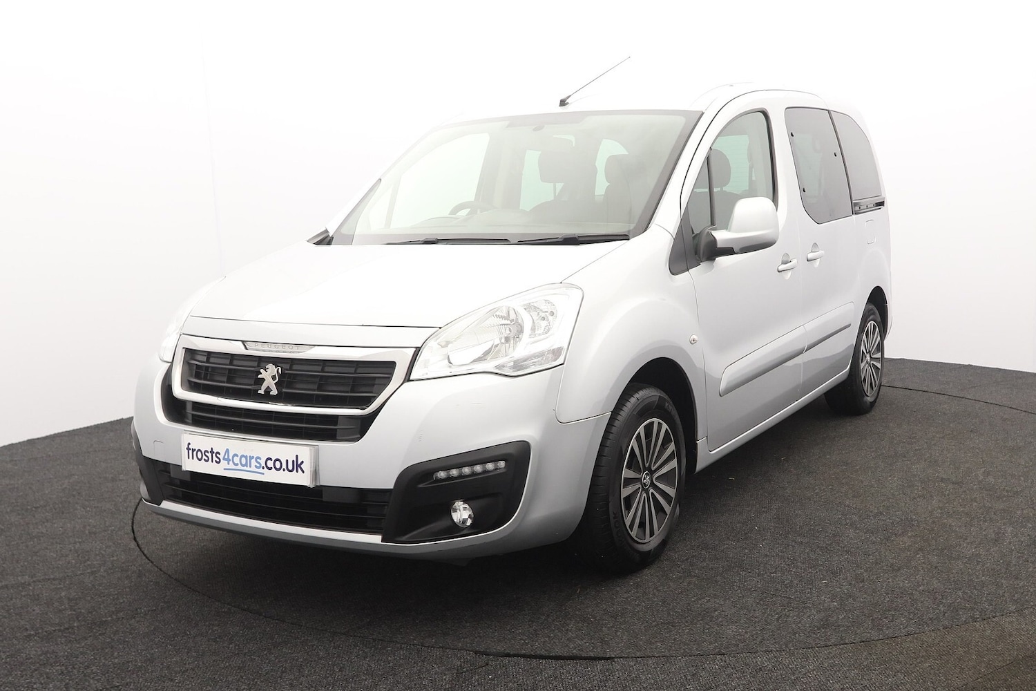 Used Peugeot Partner Tepee 2018 for sale - 76954322: Photo 38