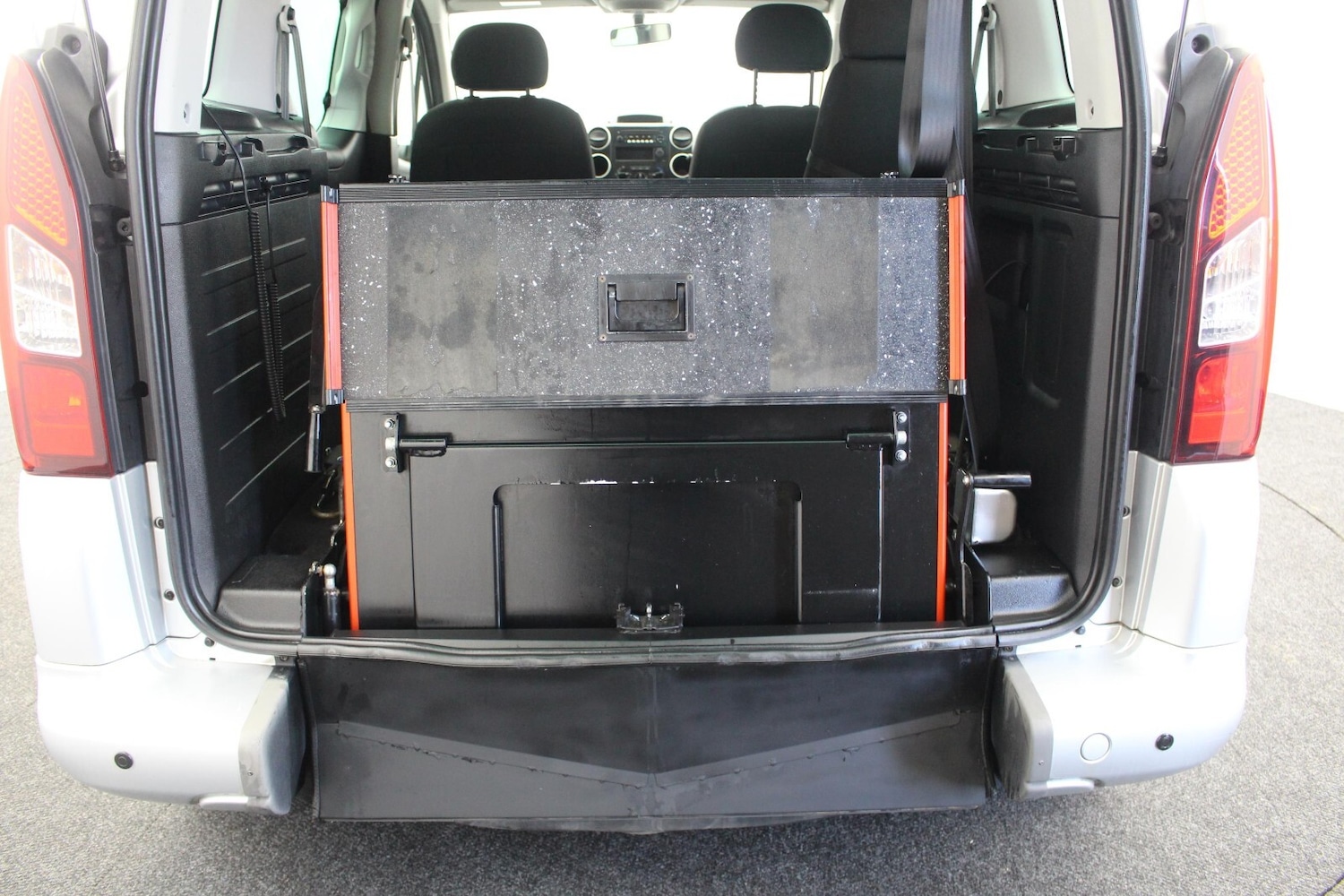 Used Peugeot Partner Tepee 2018 for sale - 76954322: Photo 7