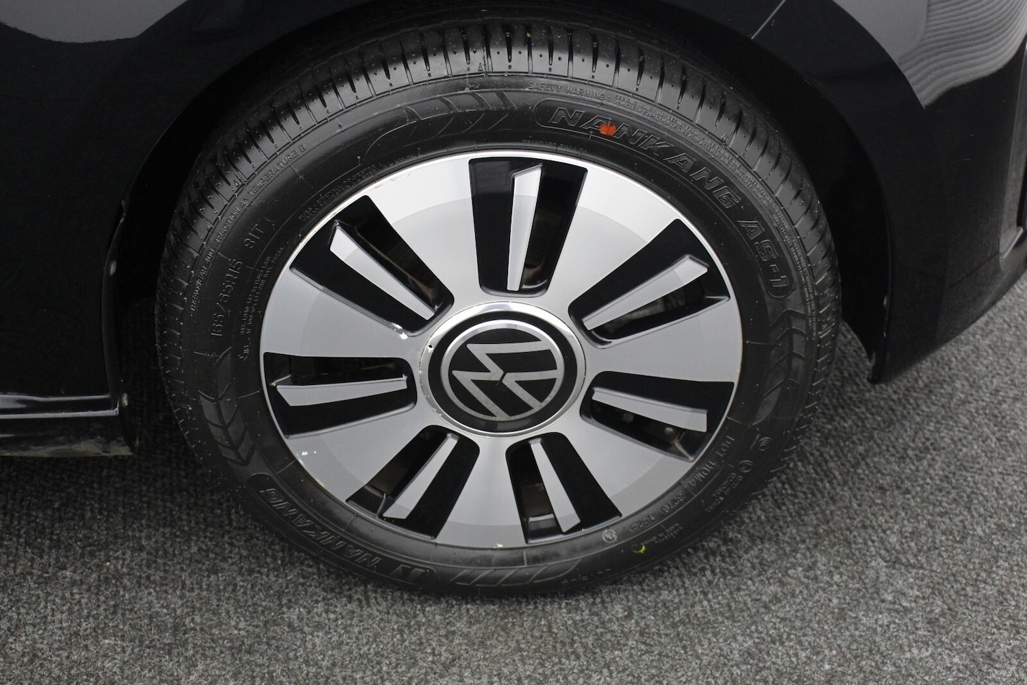 Used Volkswagen up! 2022 for sale - 76229389: Photo 41