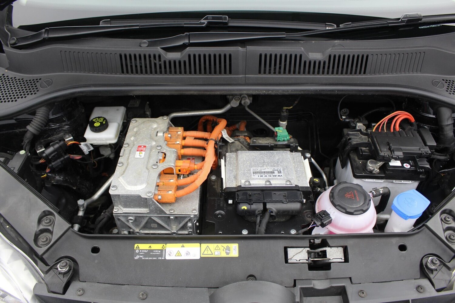 Used Volkswagen up! 2022 for sale - 76229389: Photo 44