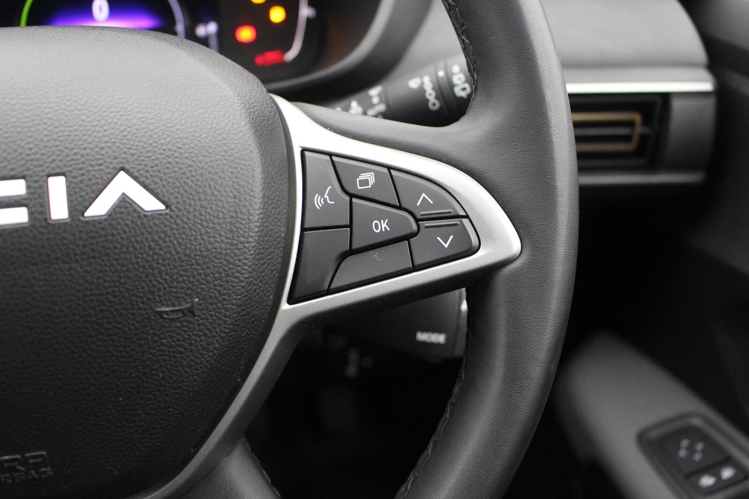 Used Dacia Jogger 2023 for sale - 77420350: Photo 18