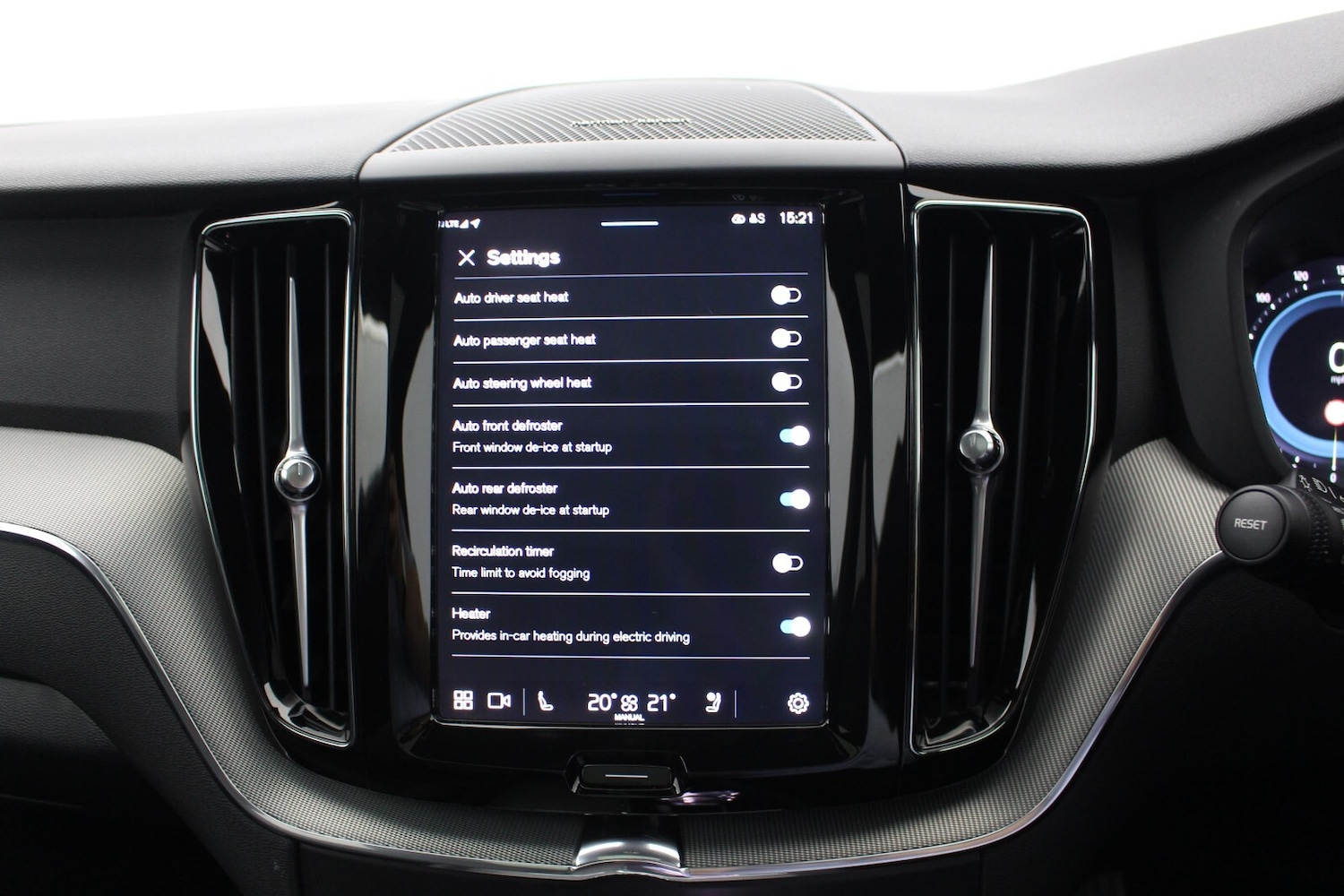 Used Volvo XC60 2024 for sale - 76954440: Photo 18