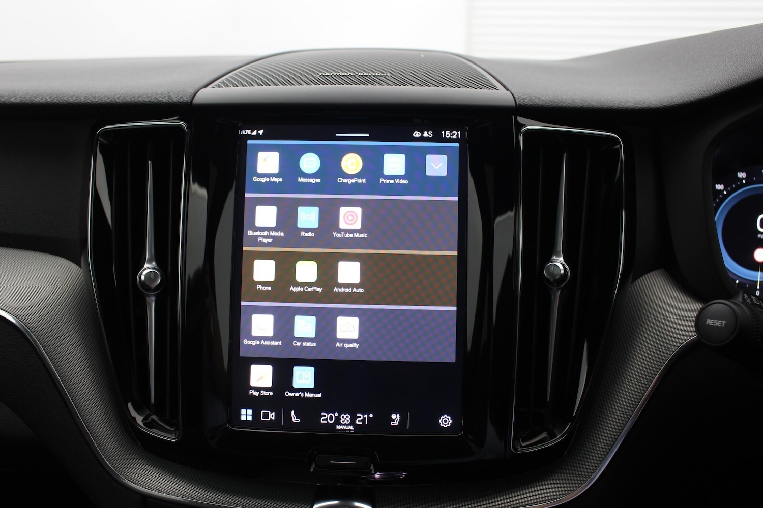 Used Volvo XC60 2024 for sale - 76954440: Photo 20