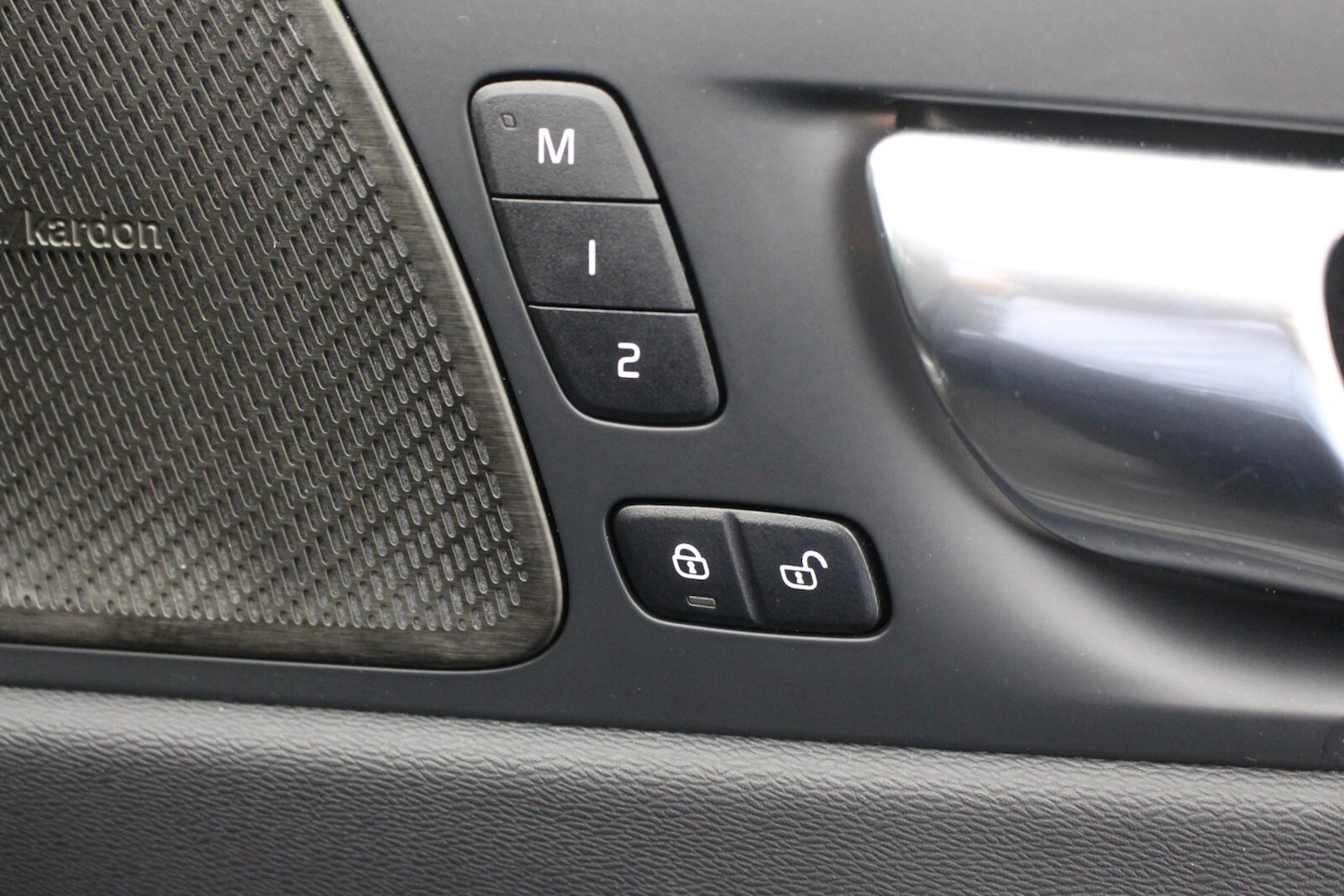 Used Volvo XC60 2024 for sale - 76954440: Photo 31