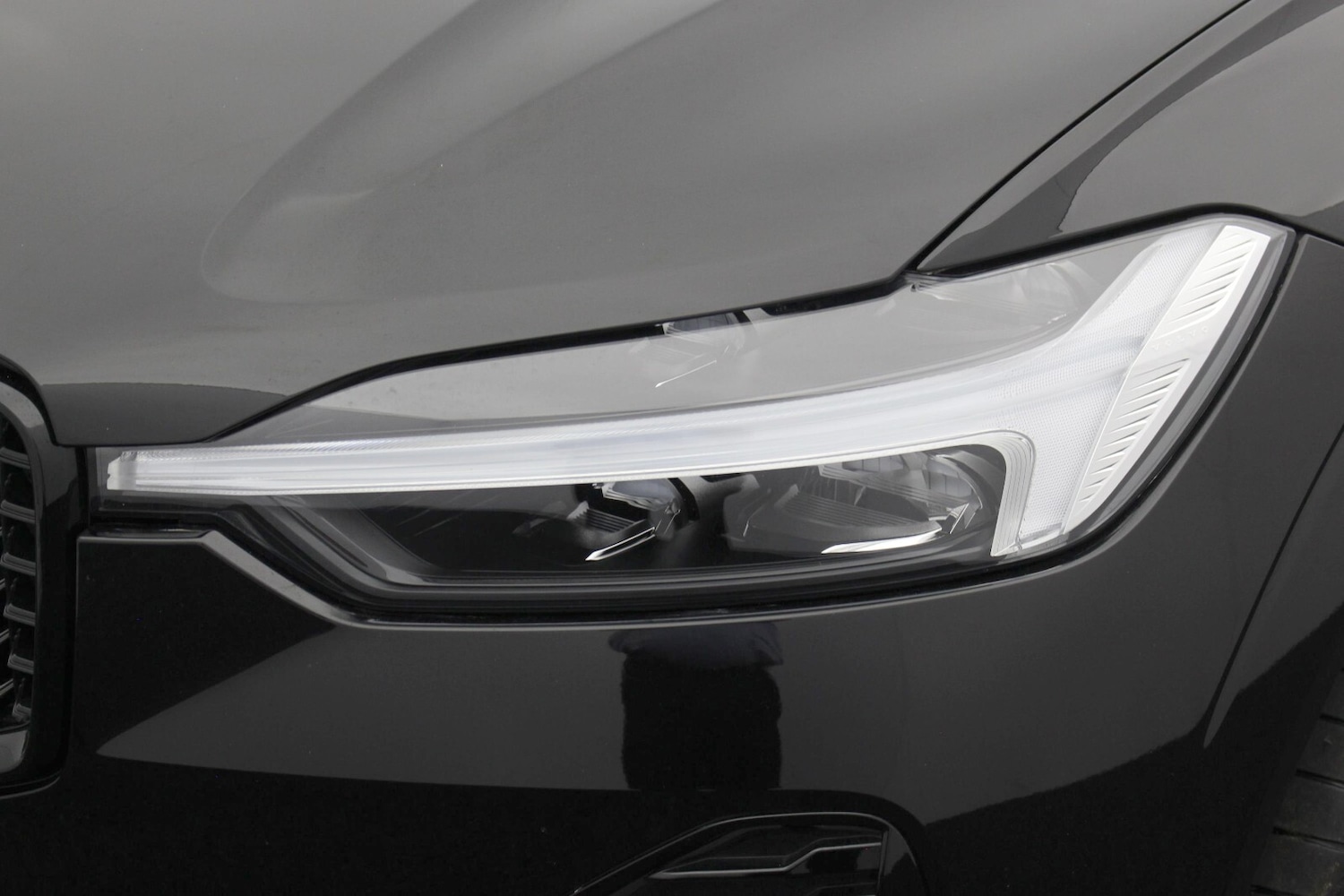 Used Volvo XC60 2024 for sale - 76954440: Photo 38