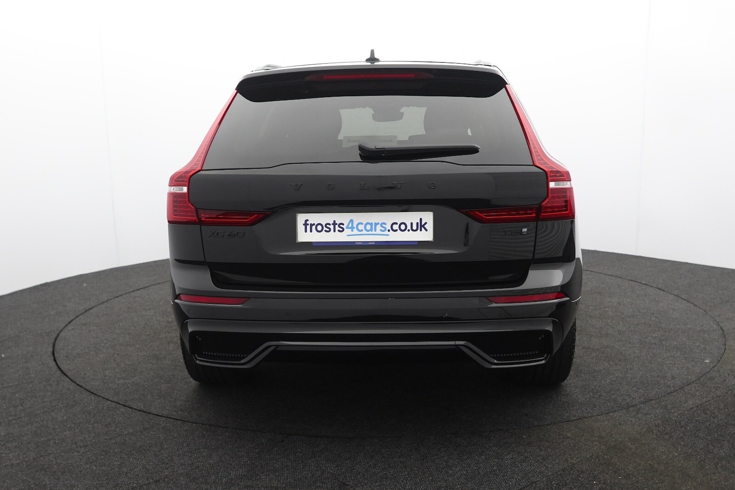 Used Volvo XC60 2024 for sale - 76954440: Photo 4