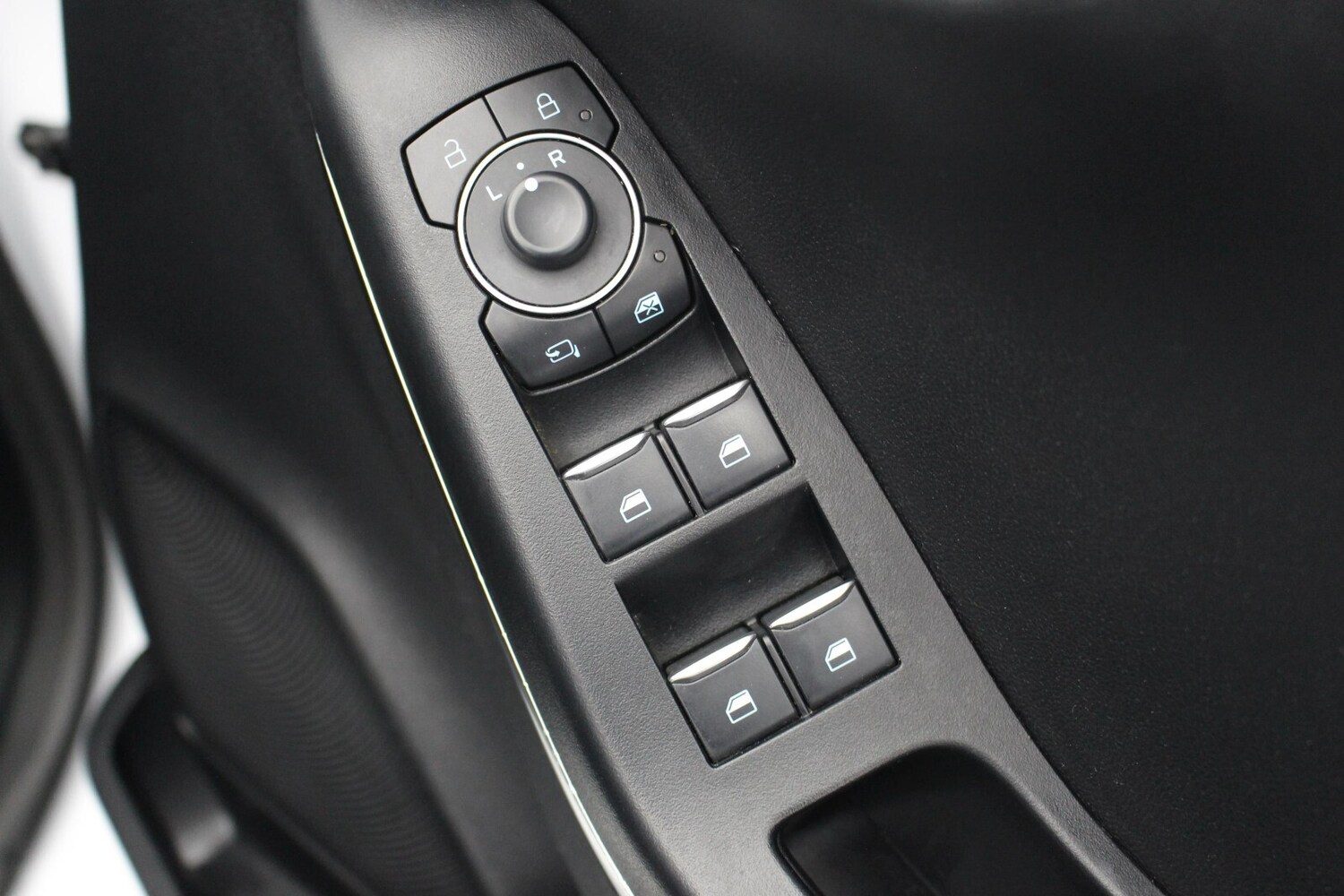 Used Ford Puma 2023 for sale - 77903199: Photo 17