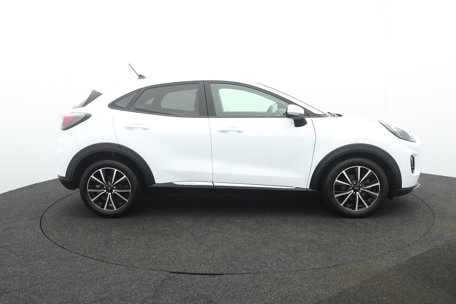 Used Ford Puma 2023 for sale - 77903199: Photo 2