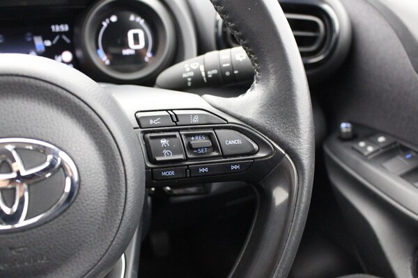 Used Toyota Yaris 2023 for sale - 76074627: Photo 16