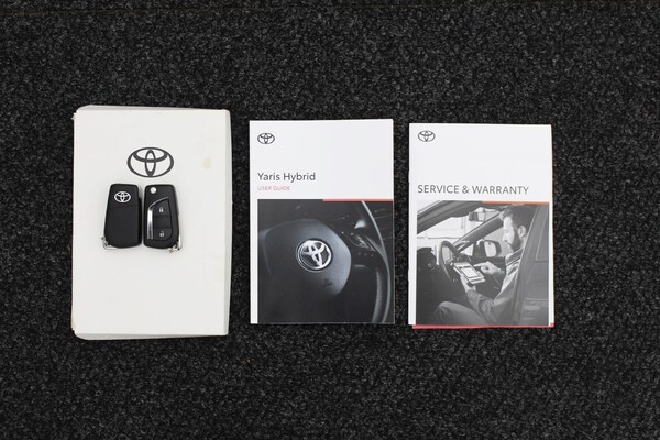 Used Toyota Yaris 2023 for sale - 76074627: Photo 25