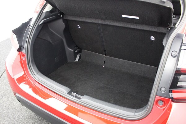 Used Toyota Yaris 2023 for sale - 76074627: Photo 29
