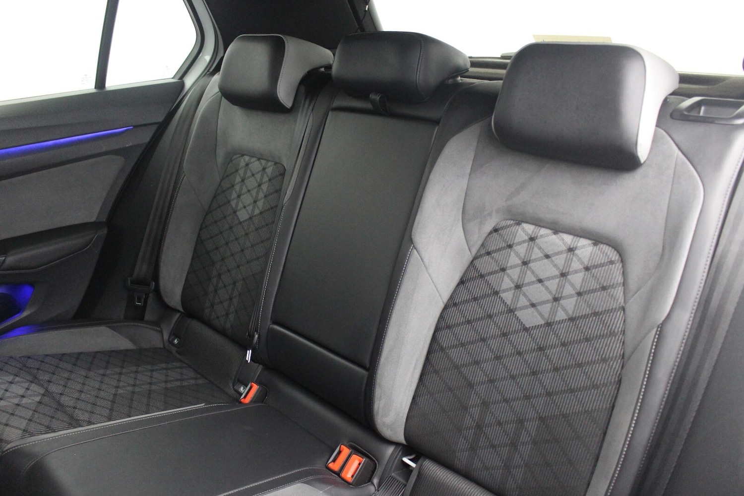 Used Volkswagen Golf 2021 for sale - 76745359: Photo 8