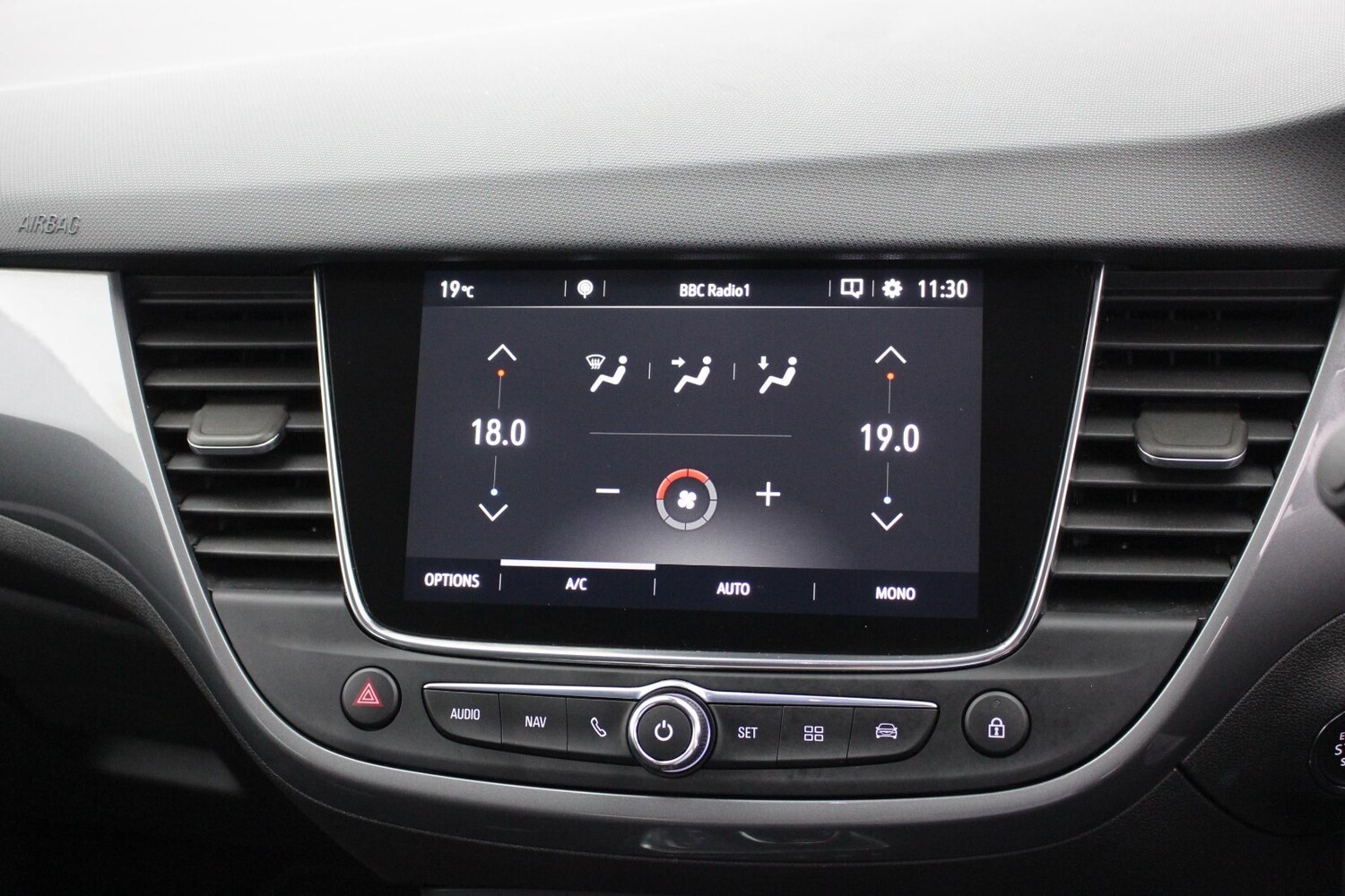 Used Vauxhall Crossland 2022 for sale - 77740028: Photo 13