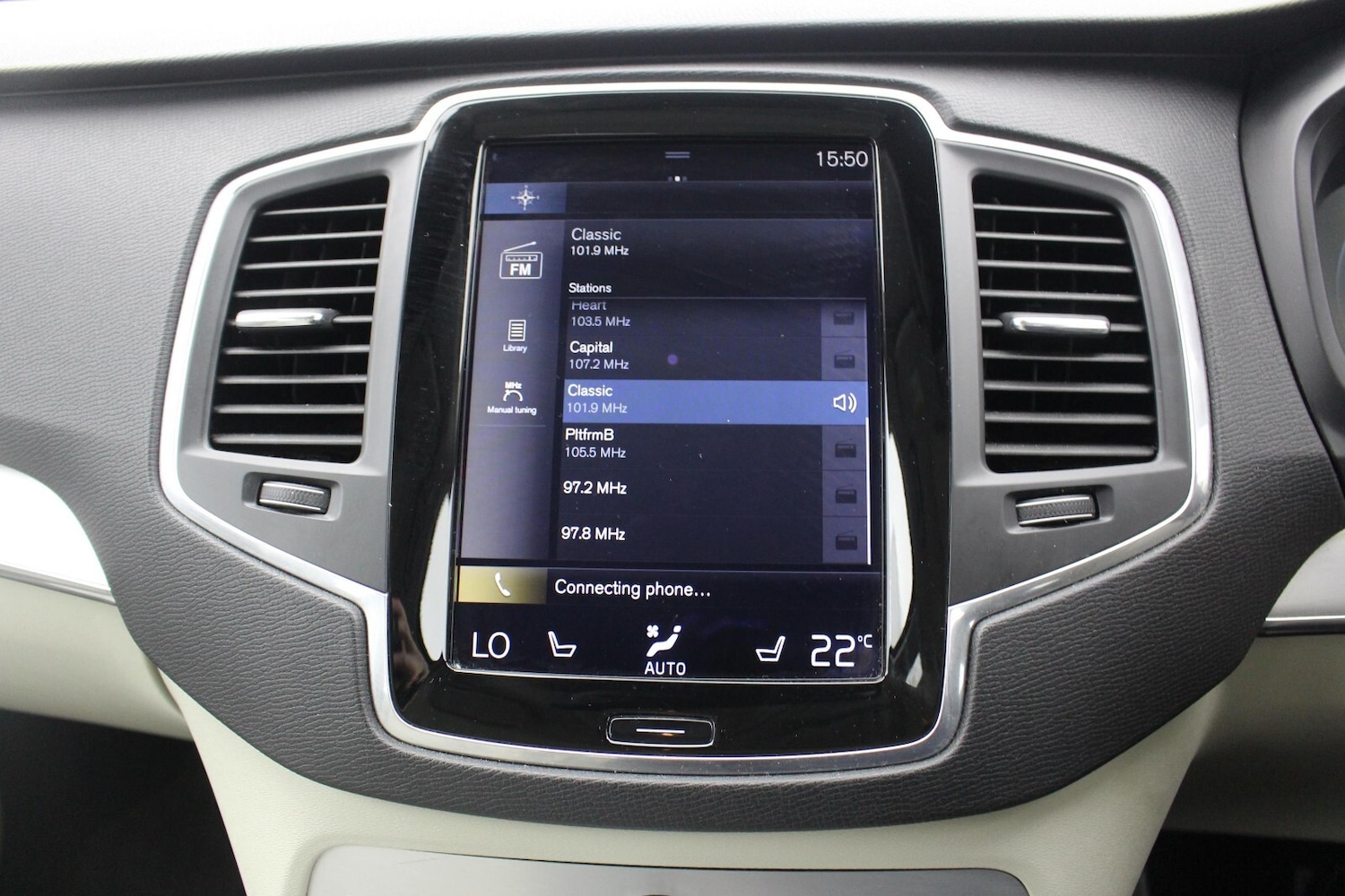 Used Volvo XC90 2017 for sale - 77307419: Photo 17